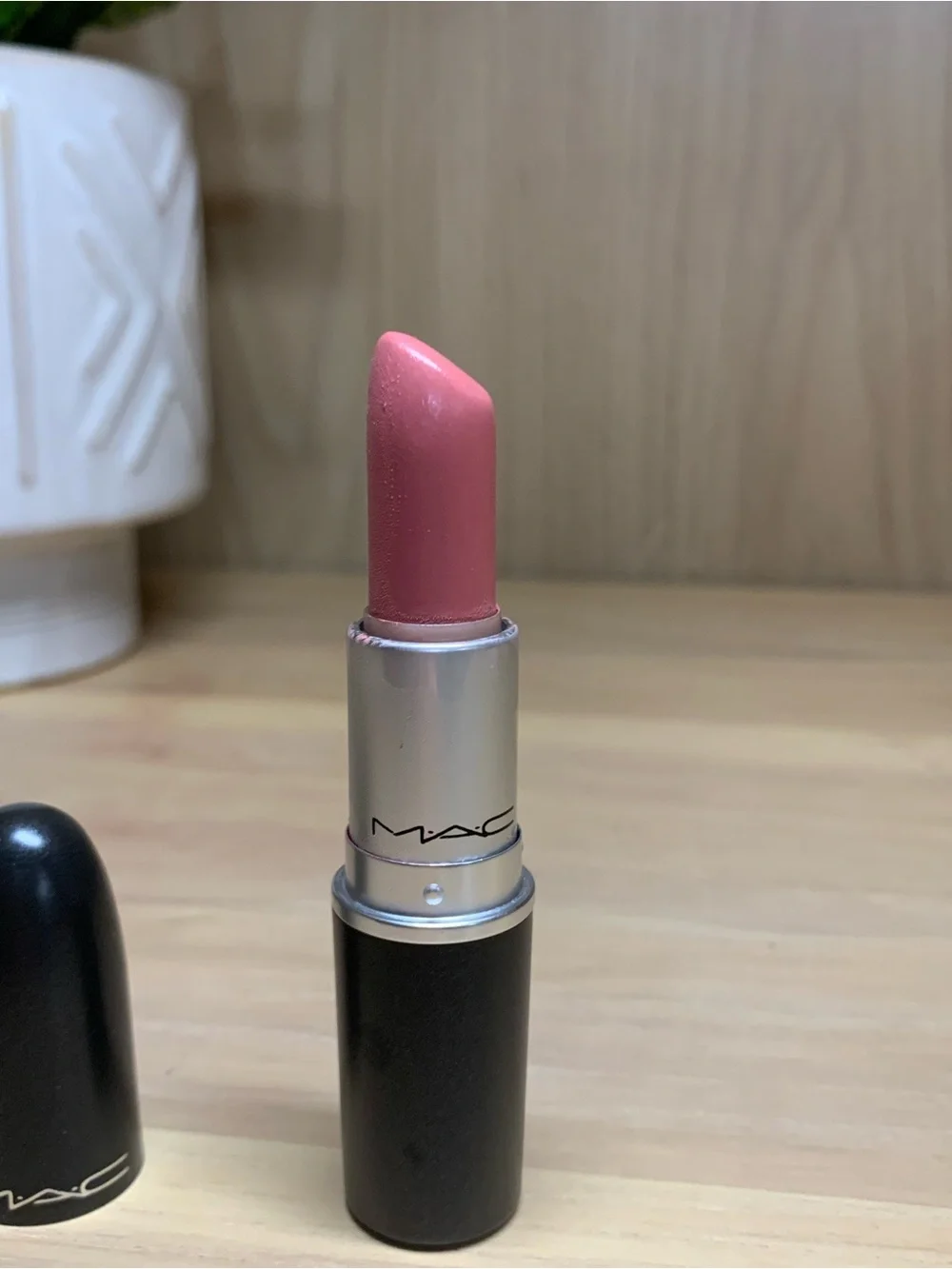 MAC Cosmetics FLAVOUR  Lipstick Rare!